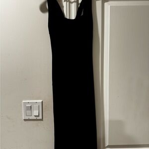 Elegant Black Sleeveless Dress